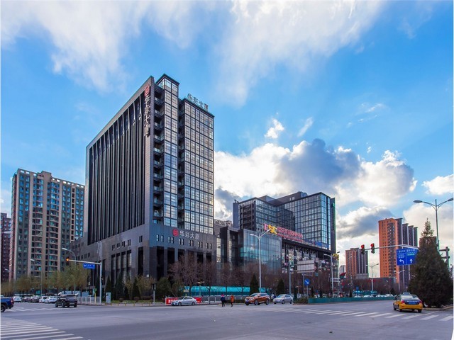 眼镜店连锁品牌加盟服务方案费用